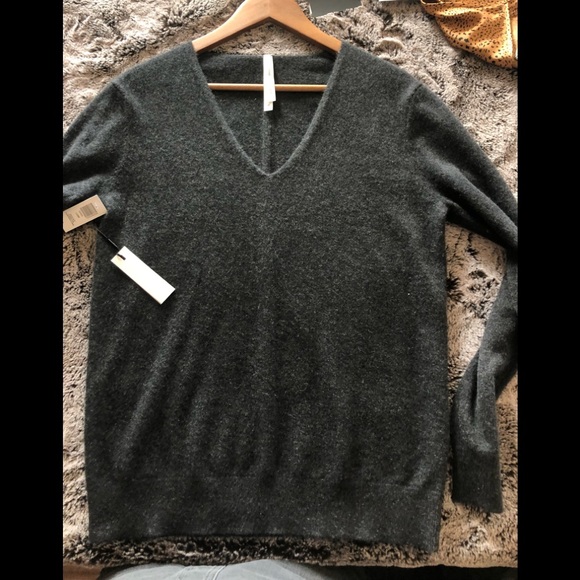 Aritzia Sweaters - Aritzia The Group Babaton Luxe Heather Charcoal M